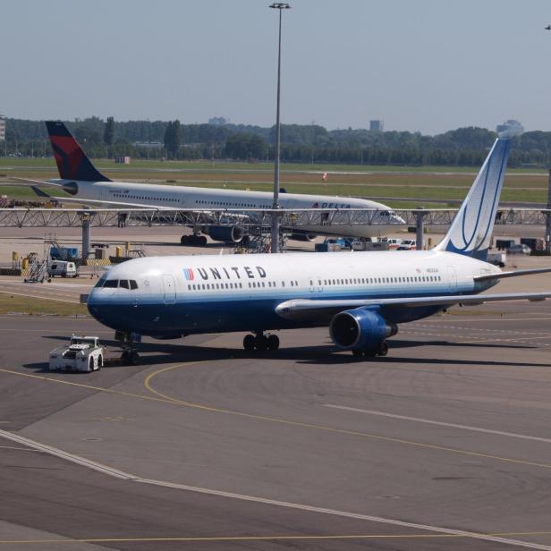 Rumpf von Boeing 767 durch harte Landung geknickt (Symbolfoto)