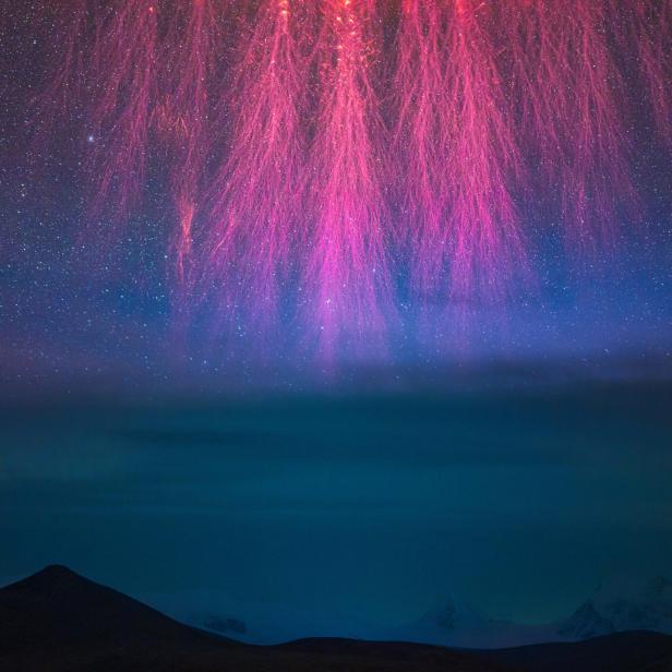 "Grand Cosmic Fireworks", das diesjährige Siegerbild in de Kategorie "Skyscapes"