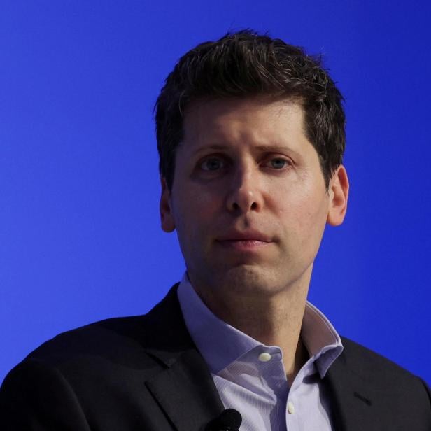 Sam Altman soll mittlerweile wieder mit einem Aufsichtsratmitglied sprechen.