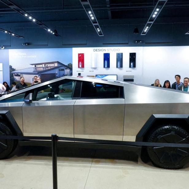 FILE PHOTO: Tesla store shows new Cybertruck in California