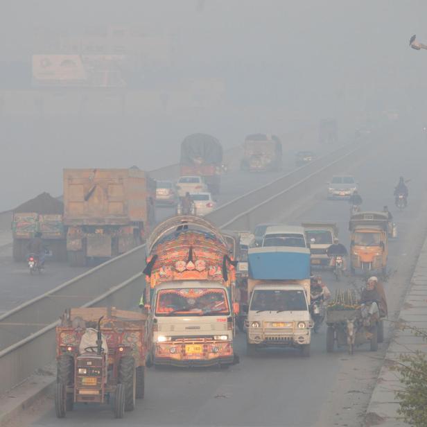 Die Luft in Lahore: Smog macht Menschen das Atmen zur Qual