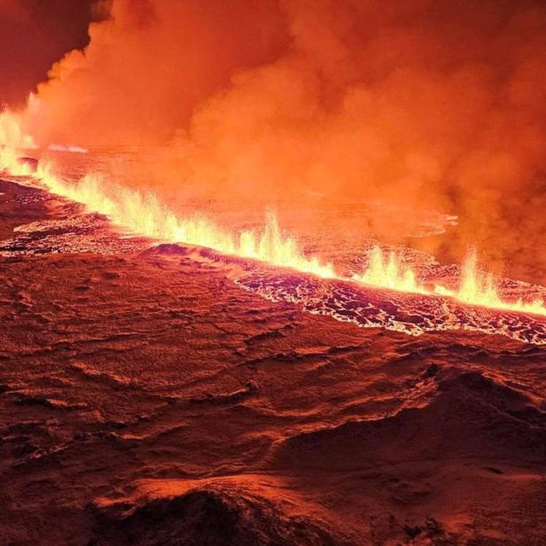 Vulkanausbruch in Island liefert spektakuläre Bilder