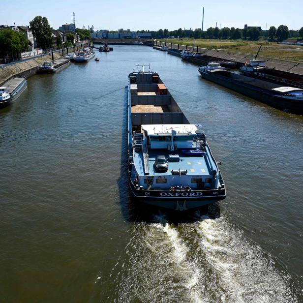 Die Binnenschifffahrt könnte man einfacher als die maritime Schifffahrt dekarbonisieren