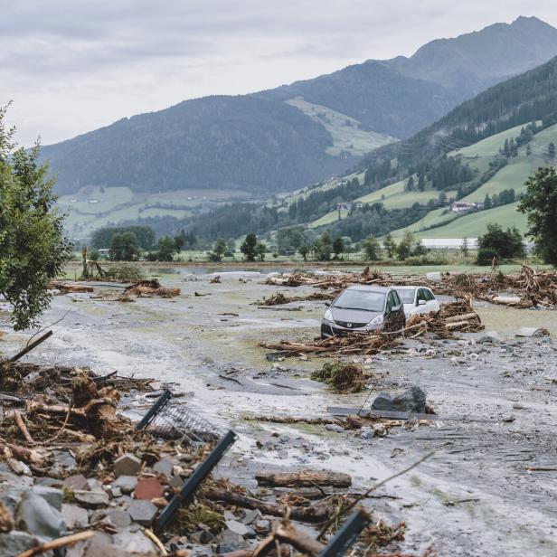 Smartphone-Warnungen bei Katastrophen in Österreich ab Sommer (Symbolbild)