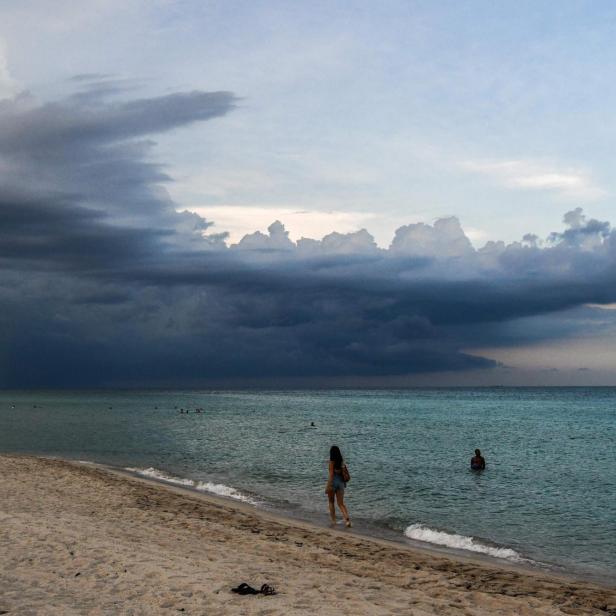 Symbolbild: Wolken über dem Meer