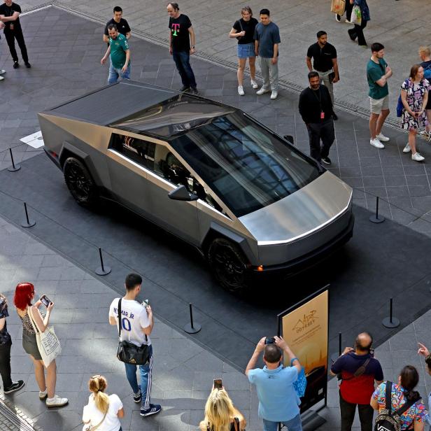 Ein augestellter Tesla Cybertruck