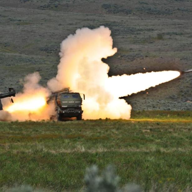 Symbolbild: Solche HiMARS-Raketenwerfer setzt auch die Ukraine ein.