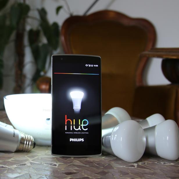 Bei Philips Hue werden die Leuchten per App angesteuert