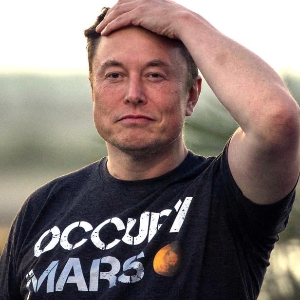 Elon Musk im Occupy Mars T-Shirt = Besetzt Mars