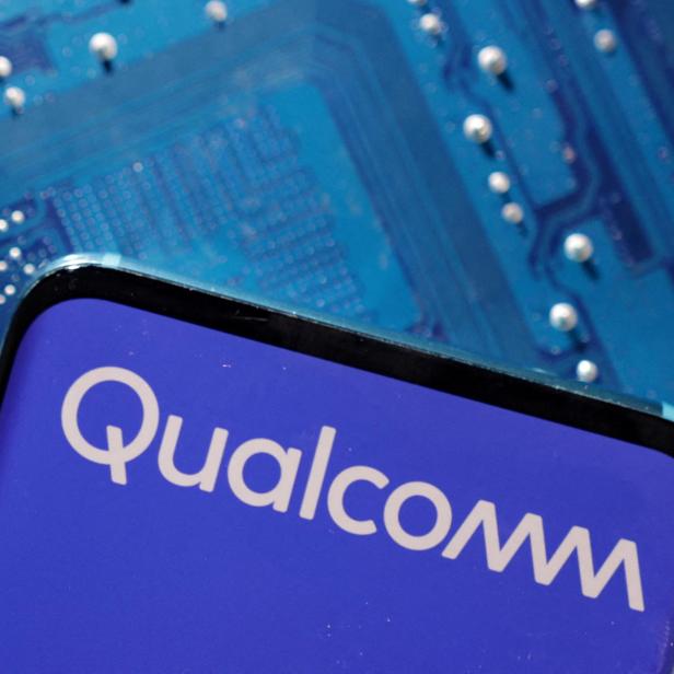 FILE PHOTO: Illustration shows Qualcomm logo