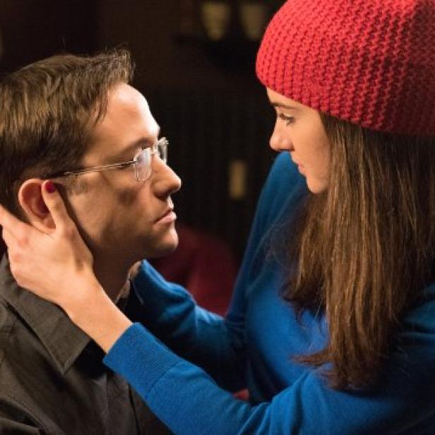 Edward Snowden und Lindsay Mills in &quot;Snowden&quot;.