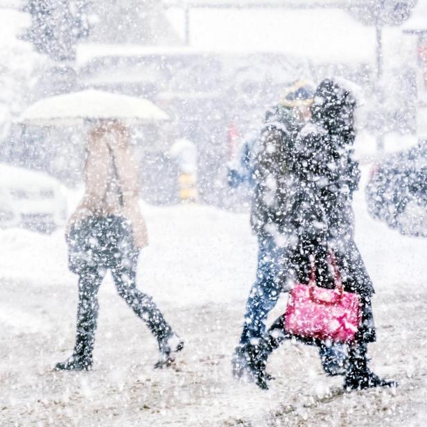 Die Google-KI Deepmind berechnet das Wetter für mehr als 2 Wochen im Voraus.