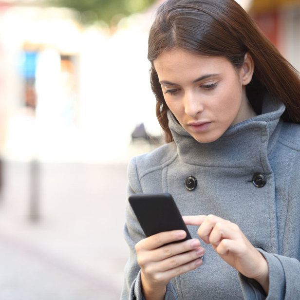 So schützt man sich vor Stalking durch Bluetooth-Tracker