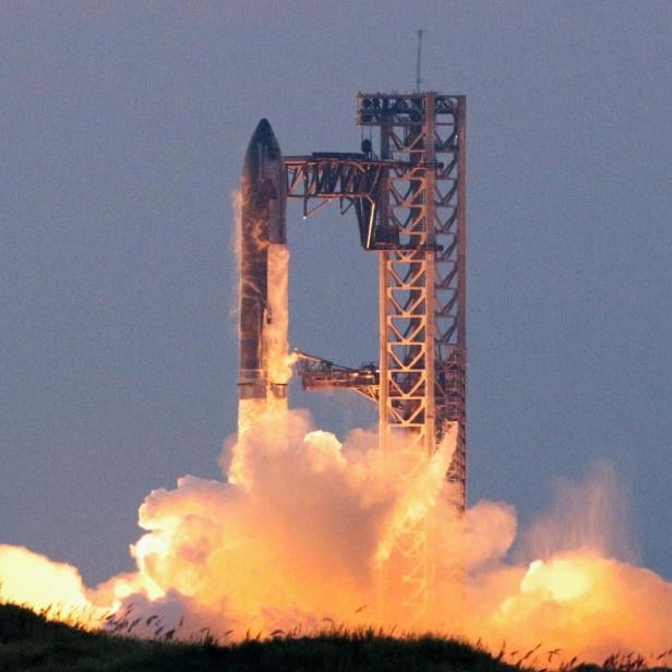 Fifth flight test of SpaceX's Starship in Boca Chica