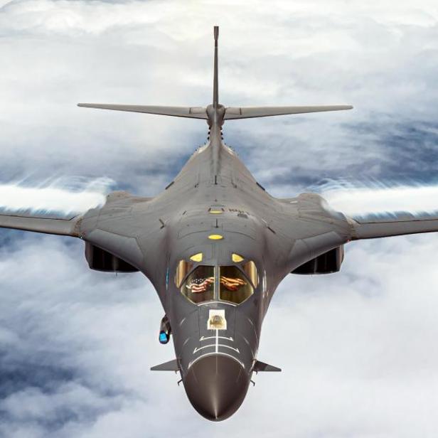 Legendäre B-1-Überschallbomber halten Übung vor den Toren Nordkoreas ab