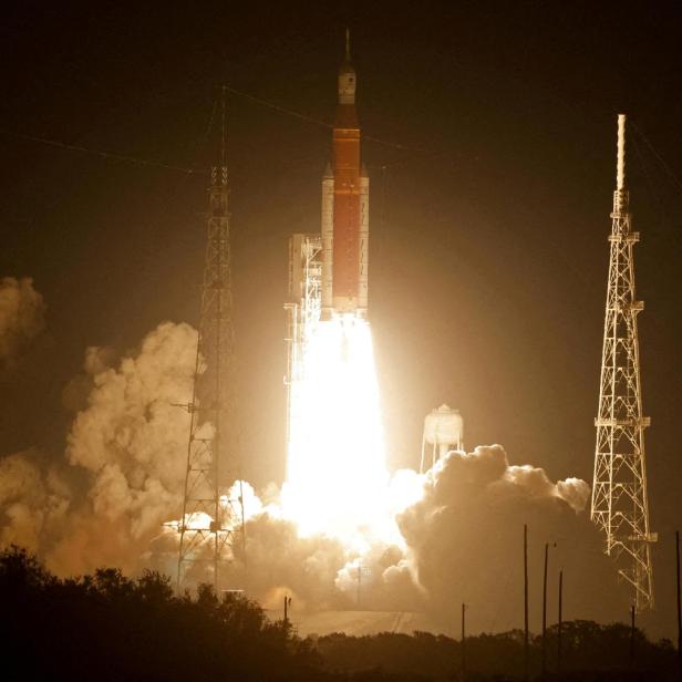 Die NASA will mit seiner Rakete SLS künftig schwere Lasten ins Weltall und Menschen zum Mond bringen