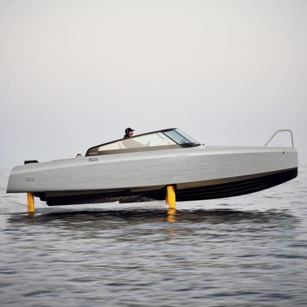 Candela C-8 Polestar edition 