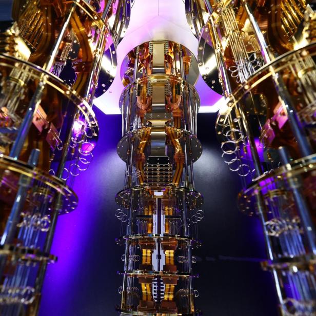 In Quantencomputer werden große Zukunftshoffnungen gesetzt. Im Bild sieht man Quantencomputer im IBM Quantum Data Center in Deutschland. 