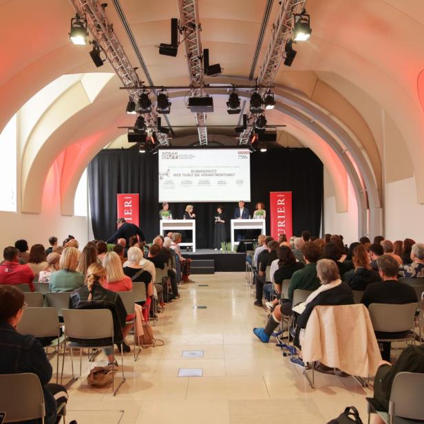 Bilder vom SPEAK OUT Festival.