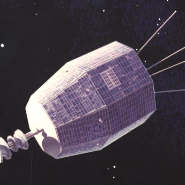 Seit Jahren toter NASA-Satellit stößt mysteriösen Energieimpuls aus (im Bild: der baugleiche Relay 1 Satellit)