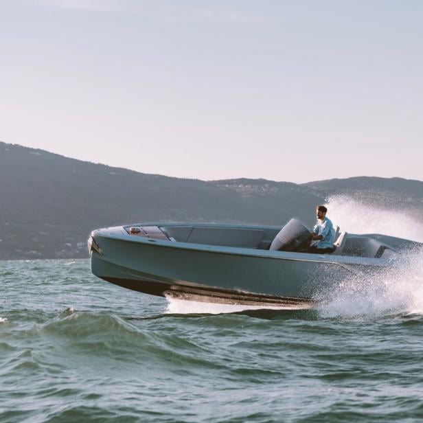  850 Fantom Air 
