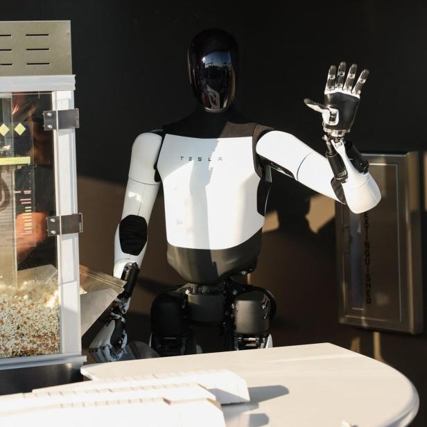 US-BUSINESS-TESLA-DINER