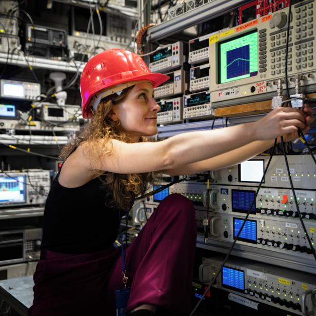 Beim Experiment am CERN.