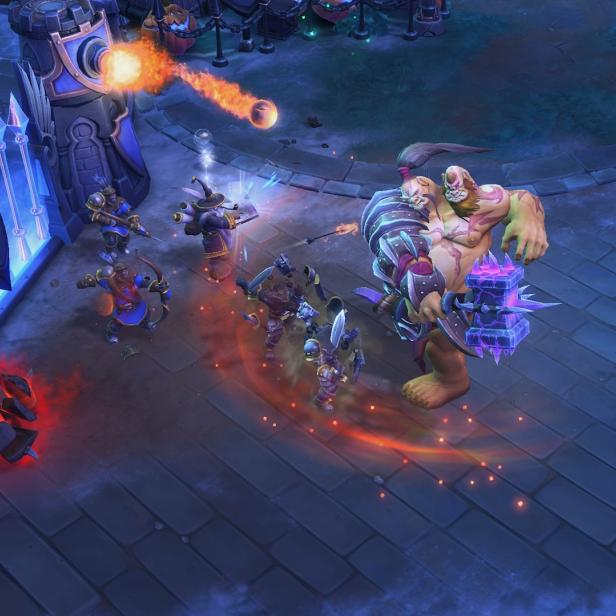 Cho&#039;gall in Aktion - ein Spieler kontrolliert, wohin man geht, der andere sorgt für Angriffe