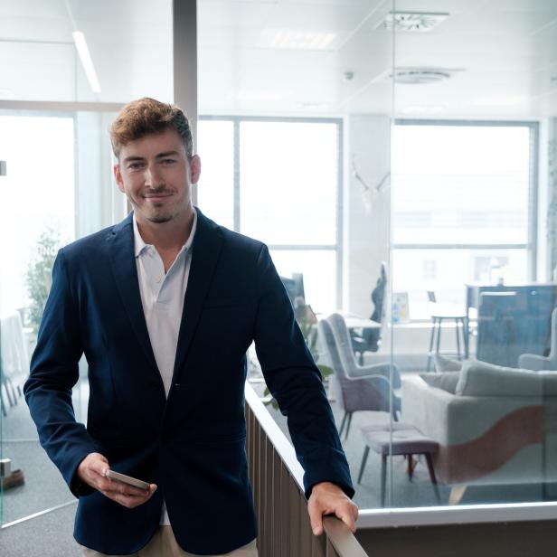 Thomas Hofmann, Geschäftsführer der Junghirsch Online GmbH über KI.