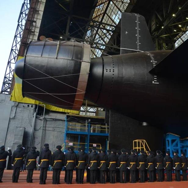 Die Chabarowsk ist bei einer Zeremonie vom Stapel gelaufen