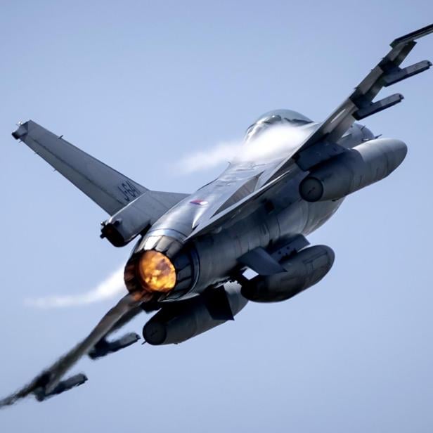 Niederländischer F-16-Kampfjet