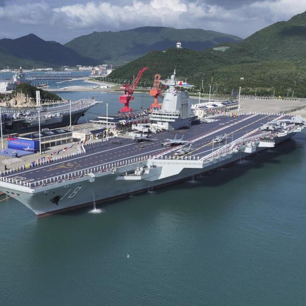 Zeremonie zur Indienststellung der Fujian