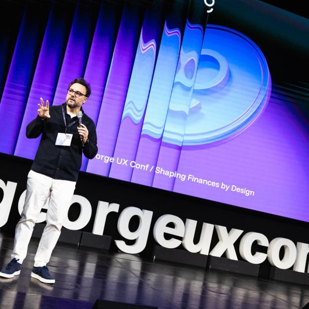 Maurizio Poletto, Chief Platform Officer der Erste Group bei der Eröffnung der "George UX Conf 2025"