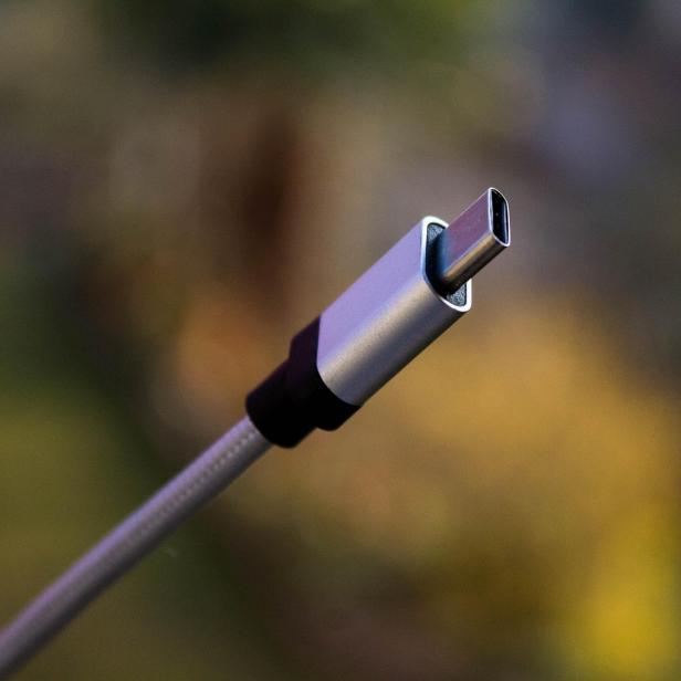 Ein USB-C-Kabel