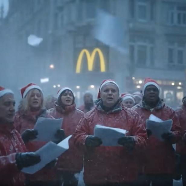 Der komplette Werbefilm ist KI-generiert.