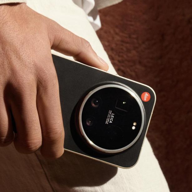 Leica Leitzphone powered by Xiaomi