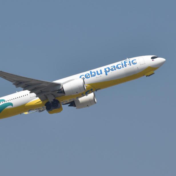 Cebu Pacific A330 in der Luft
