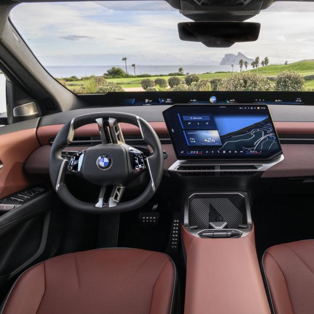 BMW bringt Amazon Alexa+ ins Auto