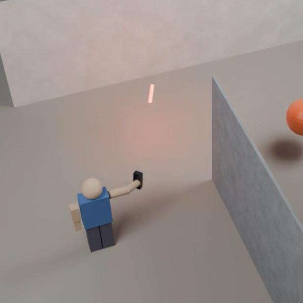 3D-Rendering einer Figur mit Smartphone, die durch eine Trennwand von einem orangen Ball abgeschirmt ist. Ein Lichtstrahl zeigt, wie die Reflexion des Balles gegen die Wand zum Smartphone der Figur zurückgeworfen wird und "um die Ecke schauen" ermöglicht.