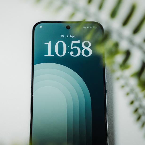 Nothing Phone (4a) Pro