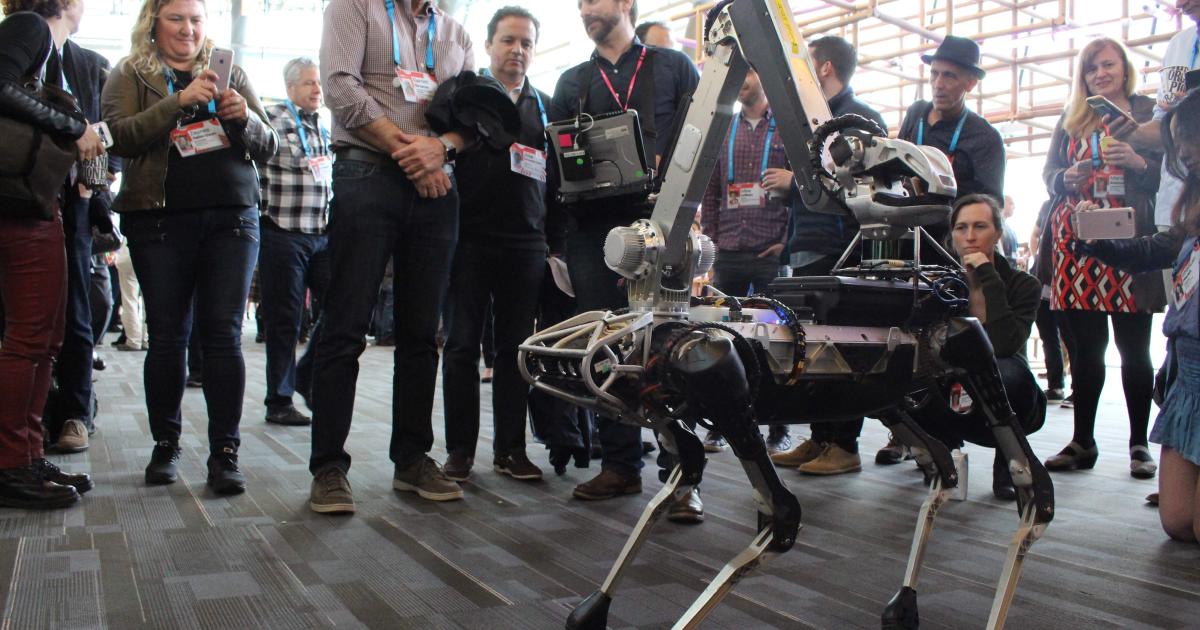 Boston Dynamics will 1000 SpotMini-Roboter pro Jahr bauen