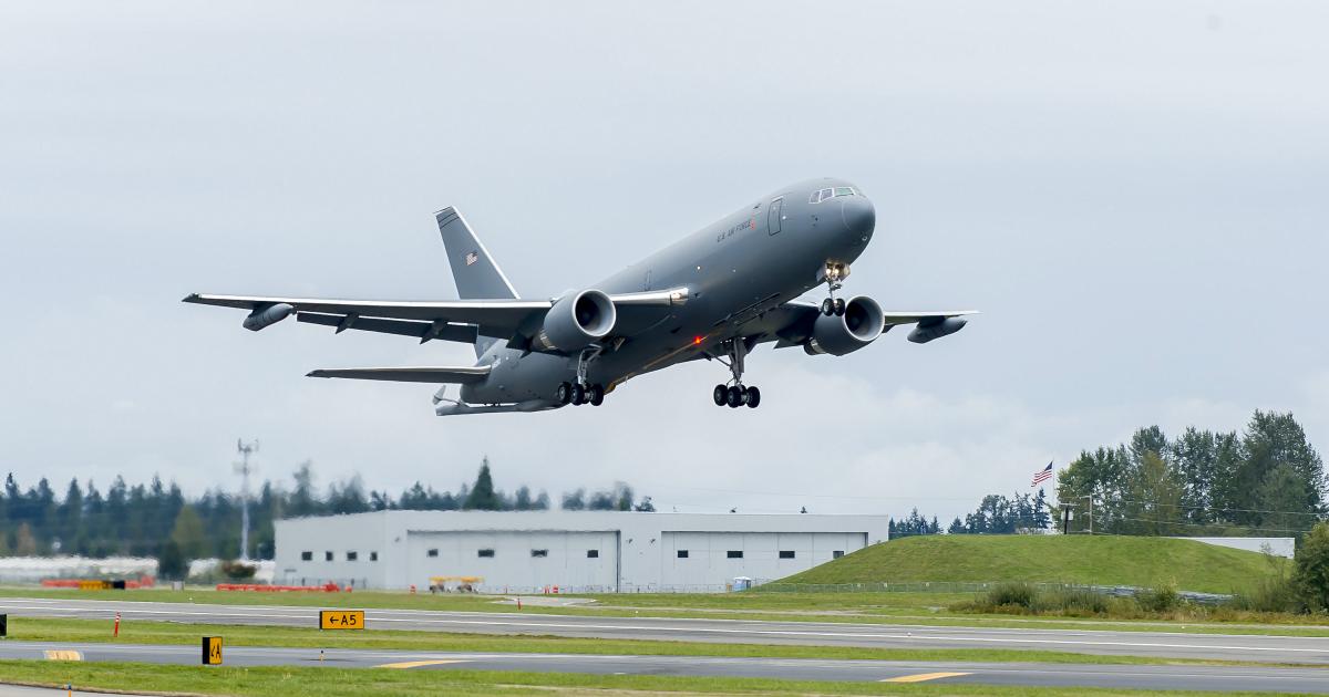 Boeings neues Tankflugzeug absolviert Jungfernflug