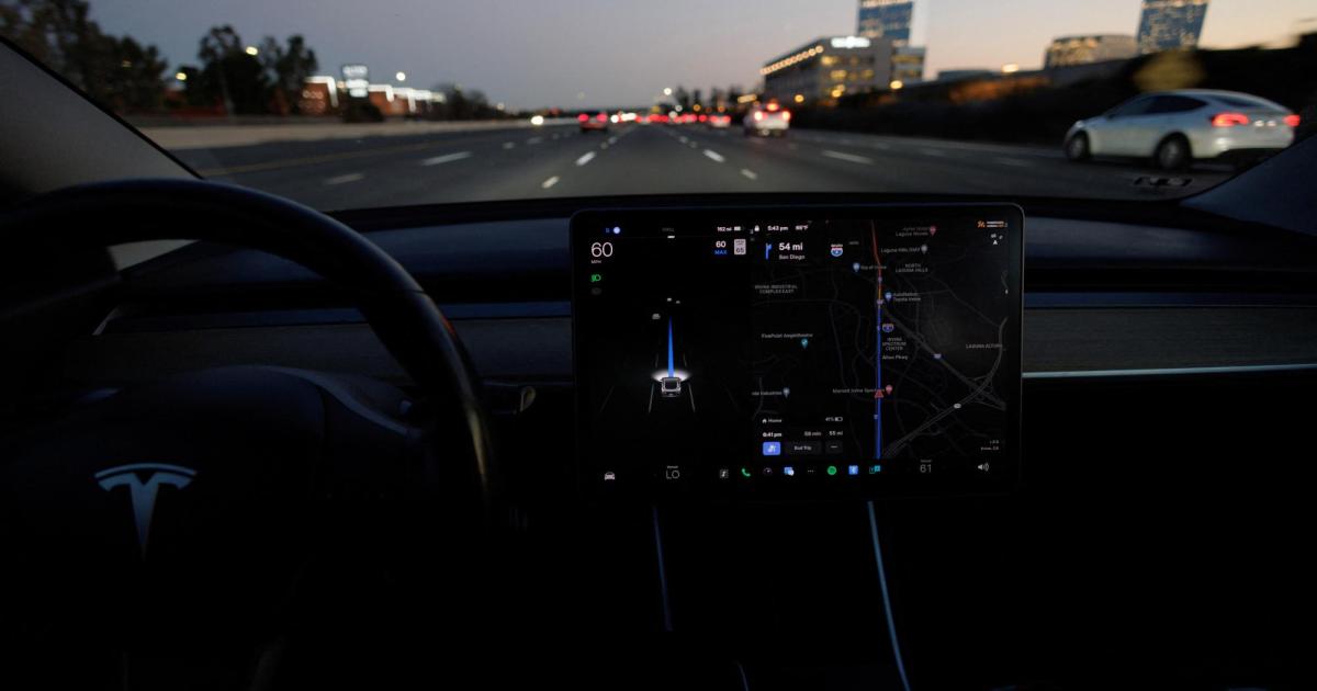 Tesla crasht in Feuerwehrauto: Offene Fragen zu Autopilot