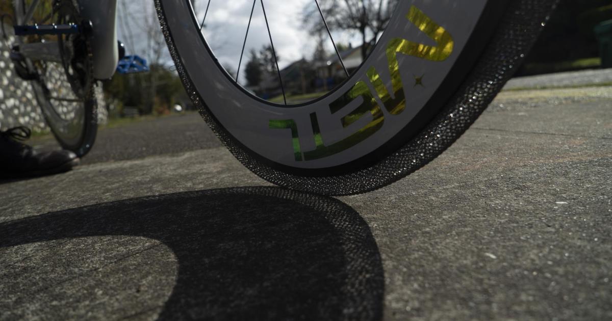 Airless tire for bicycles on Kickstarter