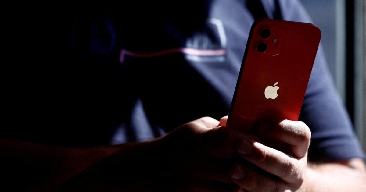 The iPhone shuts itself down overnight, this is what users are complaining about