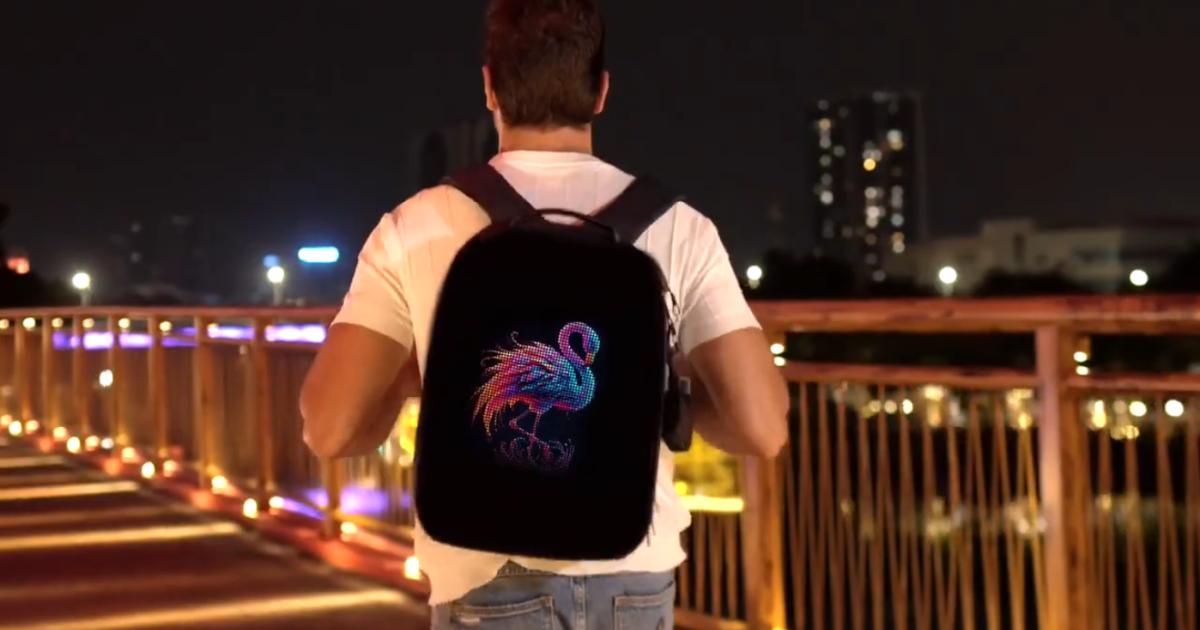 Dieser-Rucksack-kommt-mit-LED-Display-und-KI