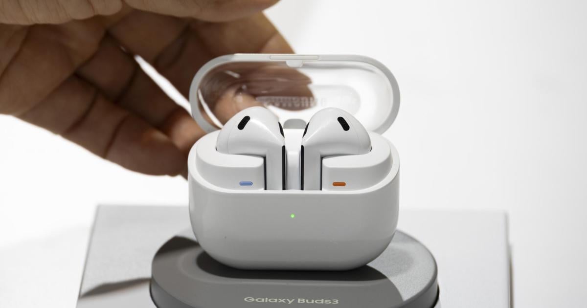 k-nftige-galaxy-buds-k-nnten-musik-ohne-bluetooth-bertragen