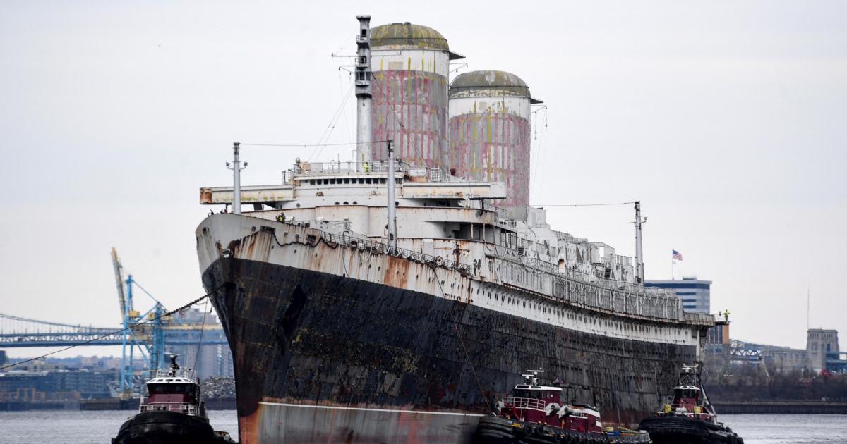 Rekord-Kreuzfahrtschiff-wird-zu-gigantischem-k-nstlichem-Riff