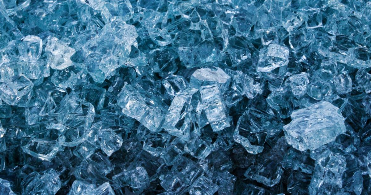 Wie-Eisbatterien-dabei-helfen-H-user-im-Sommer-zu-k-hlen