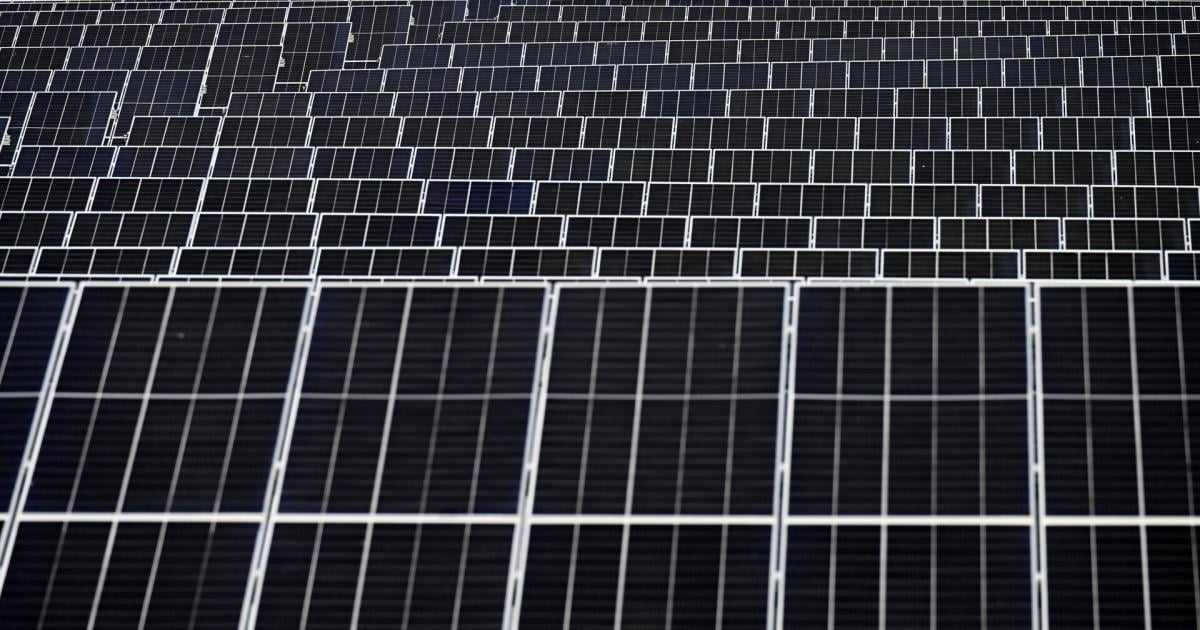 Zu-viel-Solarenergie-Haushalte-bekommen-3-Stunden-Gratis-Strom-pro-Tag